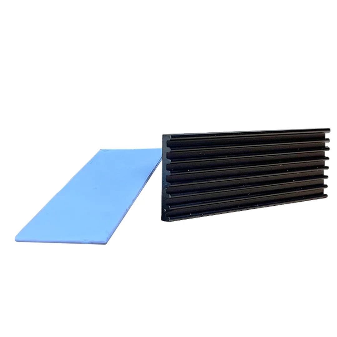 Dissipateur thermique SSD aluminium avec vis et tournevis inclus