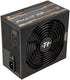 Bloc d’alimentation Thermaltake Smart SE 730W au design noir robuste, certifié 80+ Bronze, idéal pour les PC gamers recherchant puissance et efficacité.